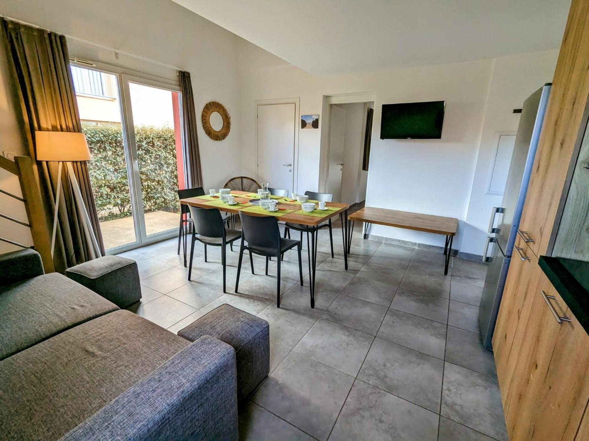לצ'י Residence Hoteliere Les Hameaux De Saint Cyprien Appartement 2 Chambres מראה חיצוני תמונה