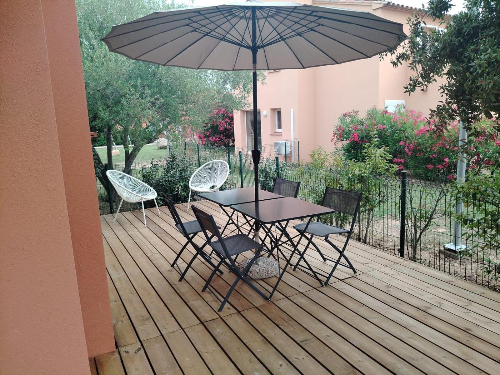 לצ'י Residence Hoteliere Les Hameaux De Saint Cyprien Appartement 2 Chambres מראה חיצוני תמונה