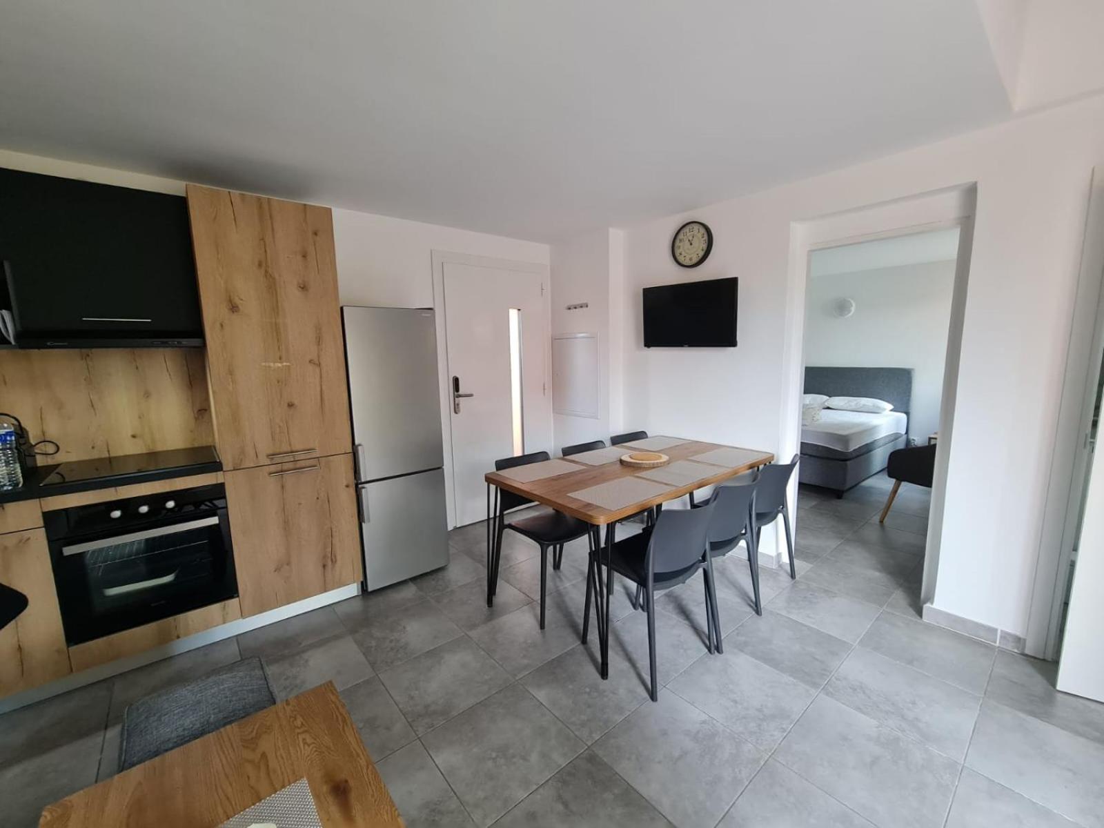 לצ'י Residence Hoteliere Les Hameaux De Saint Cyprien Appartement 2 Chambres מראה חיצוני תמונה