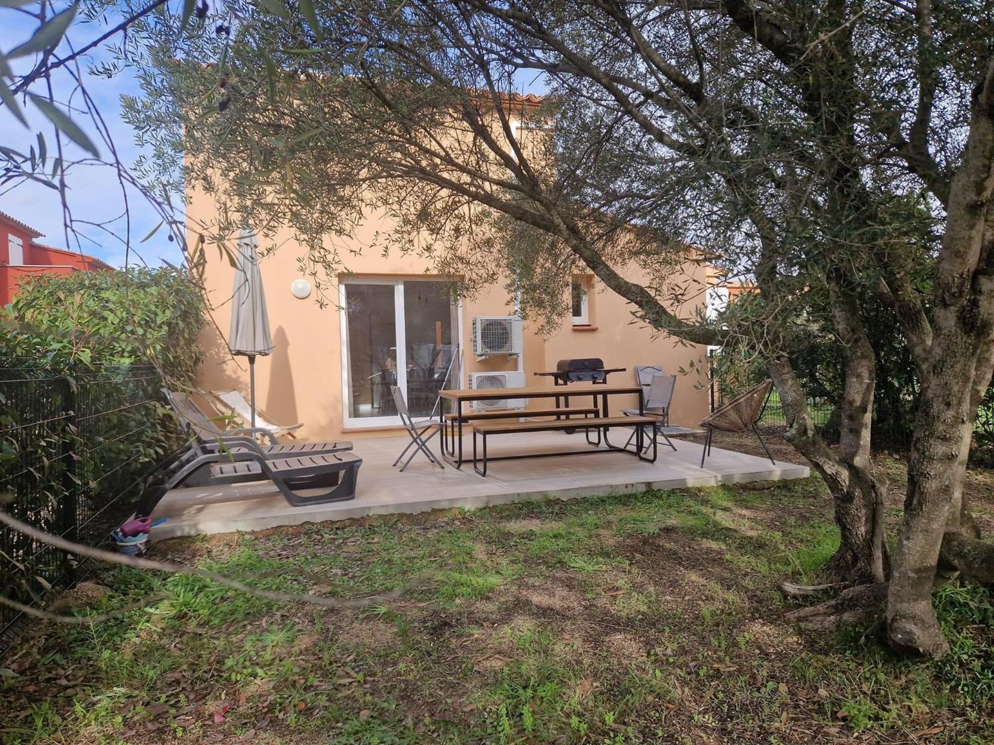 לצ'י Residence Hoteliere Les Hameaux De Saint Cyprien Appartement 2 Chambres מראה חיצוני תמונה