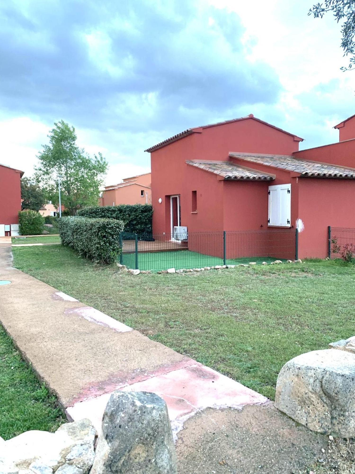 לצ'י Residence Hoteliere Les Hameaux De Saint Cyprien Appartement 2 Chambres מראה חיצוני תמונה