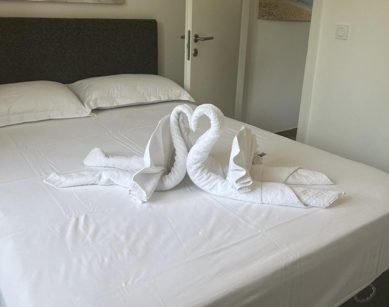 לצ'י Residence Hoteliere Les Hameaux De Saint Cyprien Appartement 2 Chambres מראה חיצוני תמונה